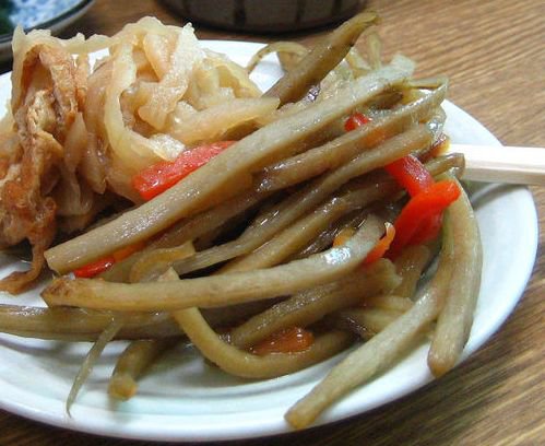 Recipe with fried burdock root and boiled dried daikon