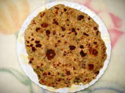 mooli paratha / daikon bread - India