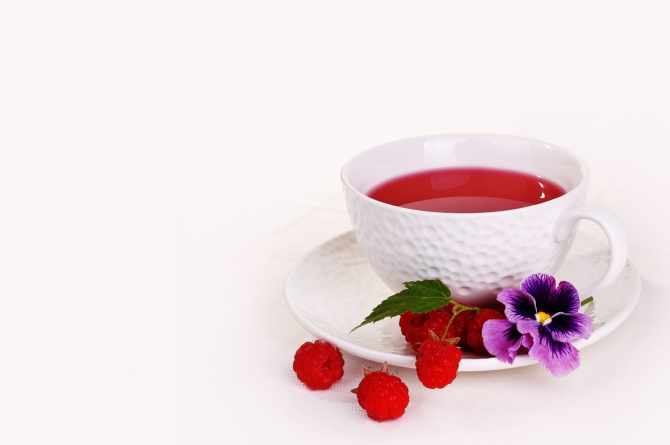 Top 5 Benefits of Raspberry Tea Specifically for Women