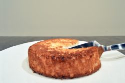 How to store angel food cake