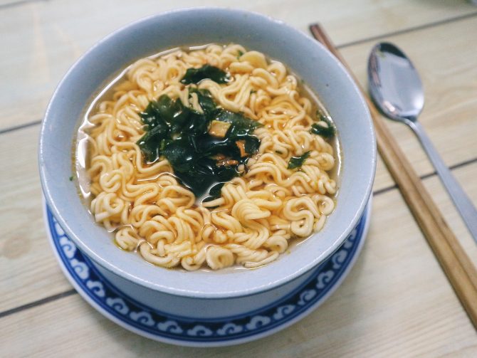 How to Cook Top Ramen in Microwave for a Quick Snack?