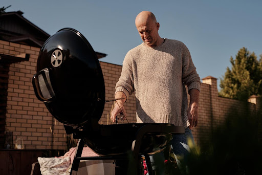 REVOLUTIONIZING BACKYARD BARBECUES: MUST-HAVE GRILLING TOOLS